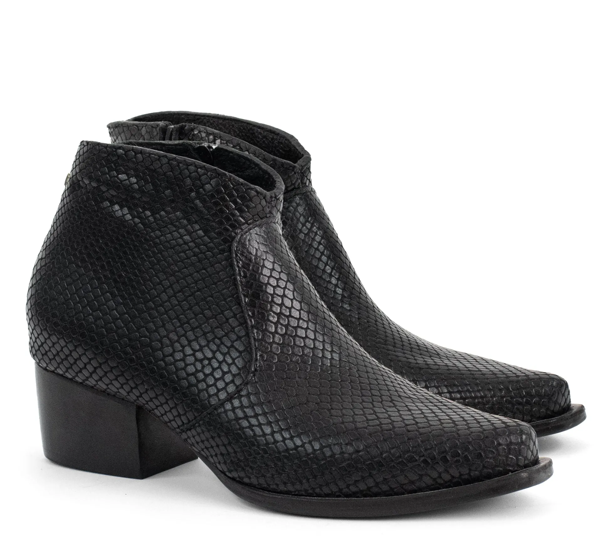 arriba_boot_1-2.webp Calleen Cordero Arriba Boot | Boots