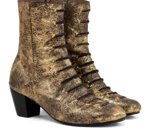 Calleen Cordero Sloan Boot | Boots